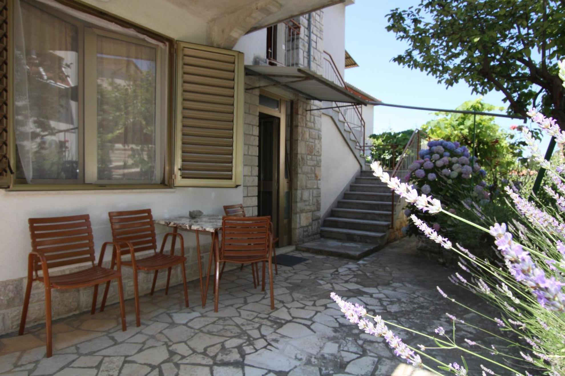 Vintage Rooms & Apartments Porec Exterior photo